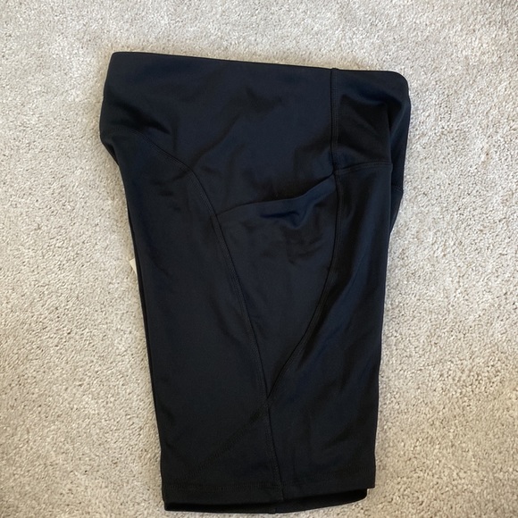 All in Motion High Rise Shorts Black Small Workout Shorts - Picture 3 of 3